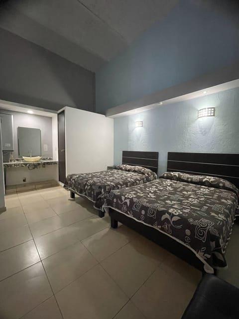 Basic Quadruple Room | Free WiFi