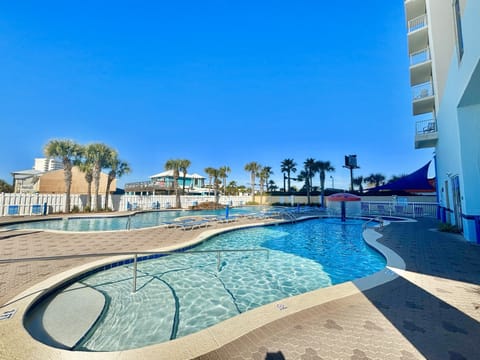 One of many pools available at Majestic