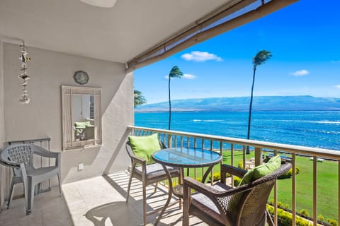 Condo, 1 Queen Bed with Sofa bed, Lanai, Ocean View (Maalaea Kai 311) | Terrace/patio