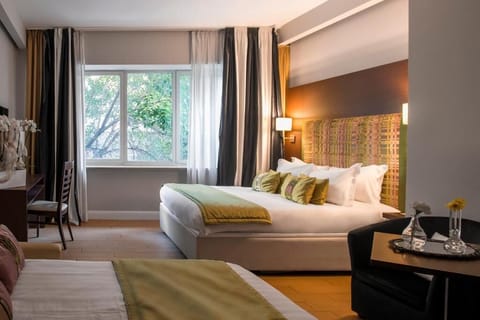 In-room safe, blackout drapes, iron/ironing board, free WiFi