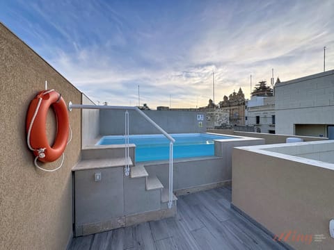 Plunge Pool for sunny days