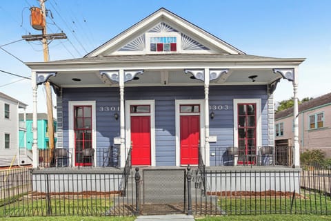 Front of House- Porch and Entryway