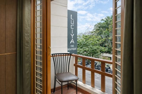 Deluxe Room, Balcony | Desk, laptop workspace, free WiFi