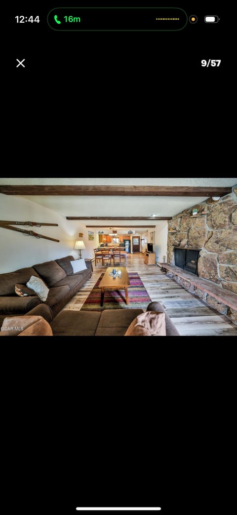 Living room, dining room, kitchen, big open space, nice for family gatherings.