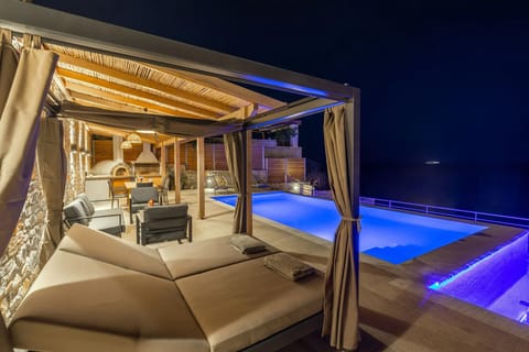 Sundeck