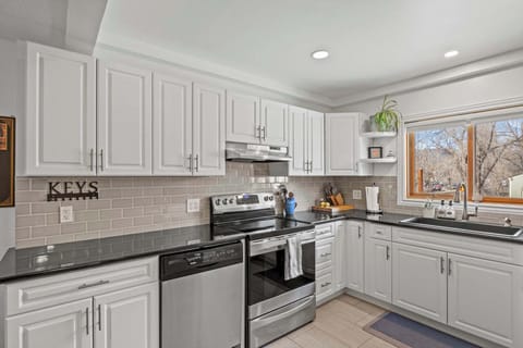 Fully equipped kitchen with natural light.