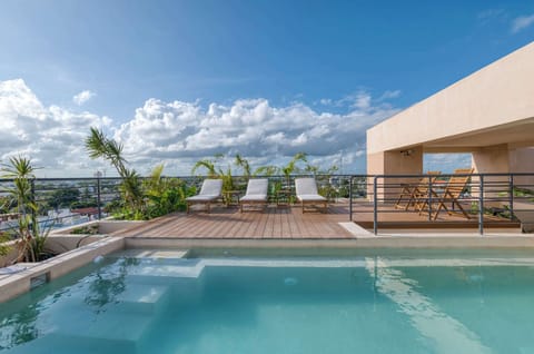 Rooftop pool with ocean views 