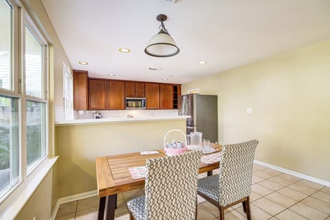 Dining Area | 1st Floor | Dishware/Flatware