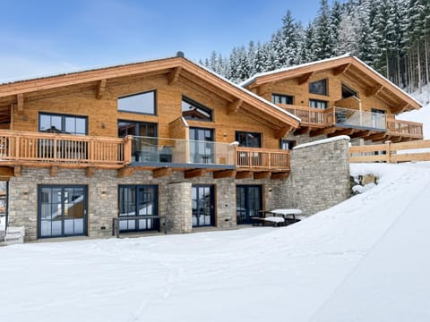 Holiday Home Exterior [winter]