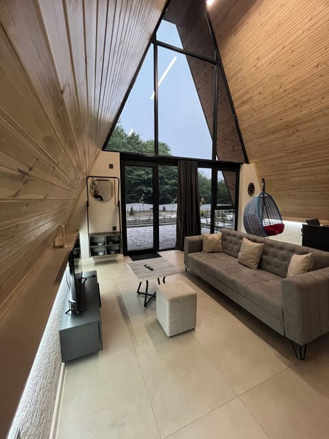 Deluxe Villa, Garden View | WiFi (free)