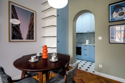 Apartment | In-room dining