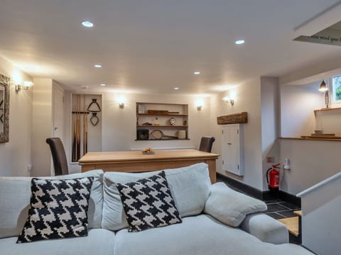 Snow, Mountainous Landforms, Mountain, Winter, Mountain Range, Hill, Landscape, Highland, Hill Station, Glacial Landform