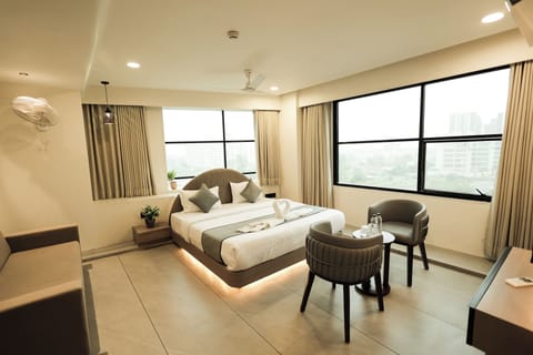 Premium Suite | City view