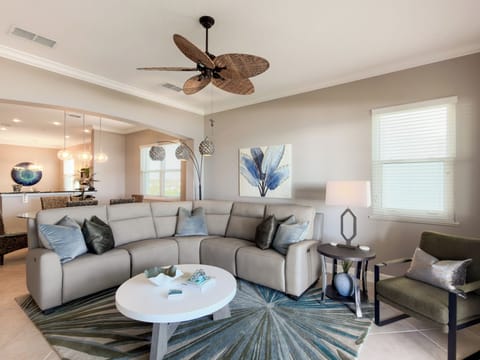 Welcome to Cinnamon Beach 541 oceanfront corner condo!!