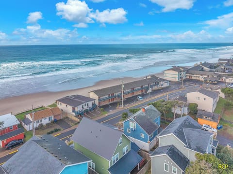 251202-Coastal Allure-6