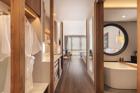 Superior with Bathtub | In-room safe, desk, free WiFi, bed sheets