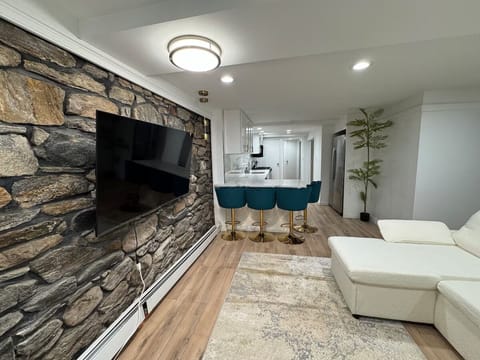 Luxury Apartment | Living area