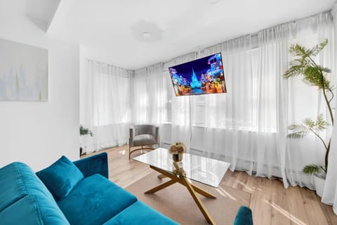 Luxury Duplex | Living area