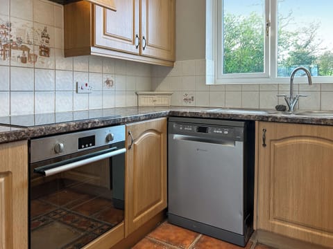 Kitchen | The Cart Shed, Wolseley Bridge