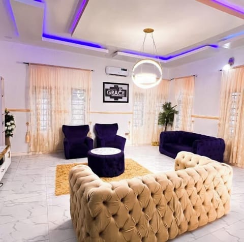 Family Apartment, Balcony, City View | Living area