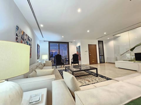 Villa, 5 Bedrooms, Smoking | Interior