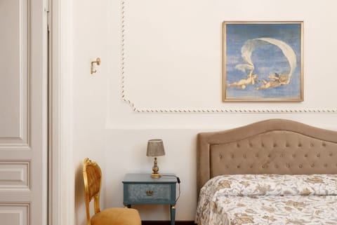 Elegant Historic Apartment in Trieste City Centre Apartment in Trieste