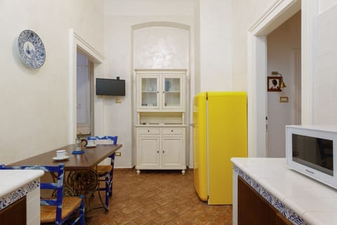 Elegant Historic Apartment in Trieste City Centre Apartment in Trieste