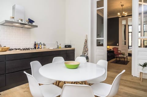 Apartment, 3 Bedrooms, Balcony | Dining