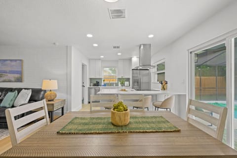 Dining Room/Kitchen Area