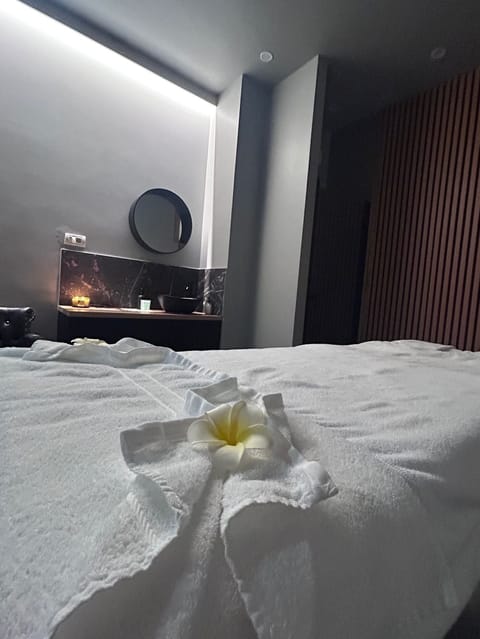 Deep-tissue massages, sports massages