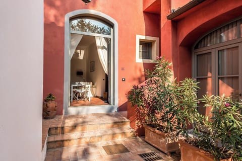 ORTHESIA, ROSEMARY AND ROSE Apartment in Emilia-Romagna