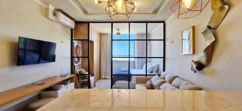 Basic Apartment | Free WiFi, bed sheets
