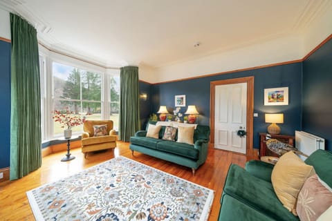 House | 5 bedrooms
