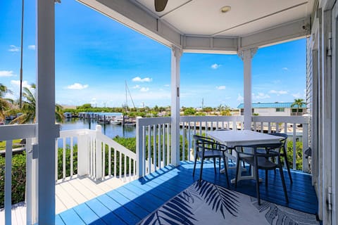 Savor meals with family and friends while dining waterside and taking in the tranquil views of the sparkling water beyond.