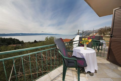 Apartment (A1) | Water view