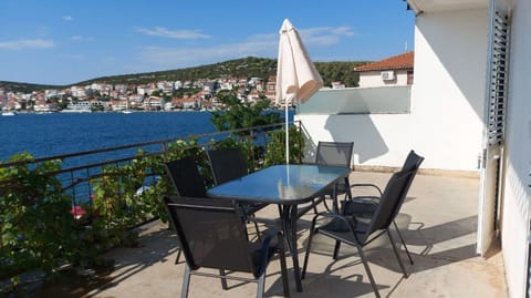 Apartment (A1) | Balcony