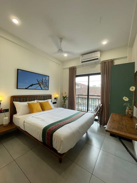 Deluxe Room, City View | Free WiFi