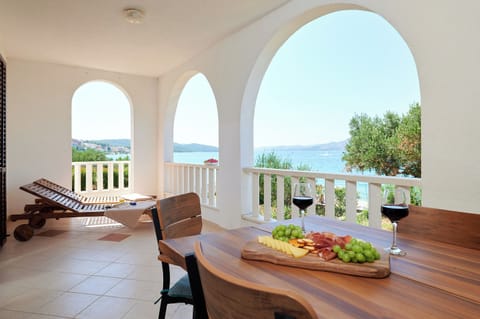 Apartment (A1) | Terrace/patio