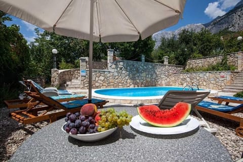 Apartment (A1) | In-room safe, iron/ironing board, free WiFi