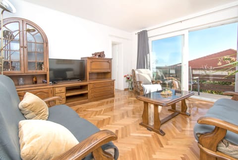 Apartment (A1) | Living room