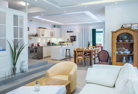 House | Living room | DVD player