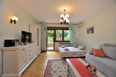 Apartment (A1) | Living room