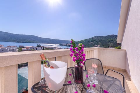 Apartment (A1) | Water view