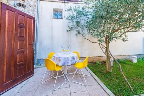 House | Garden