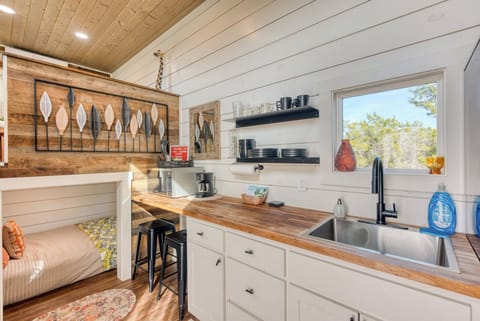 Barstool seating - Madagascar