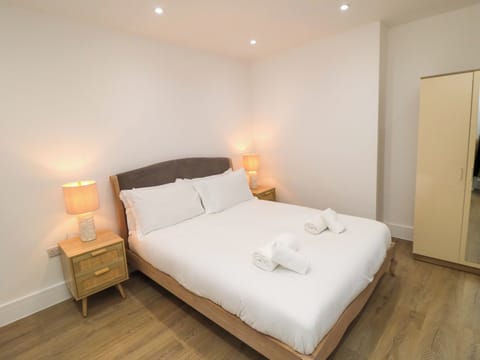 Cottage | 2 bedrooms, individually decorated, individually furnished, free WiFi