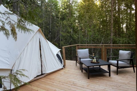 Dhyana - Wellness Tent on an Elevated Private Deck