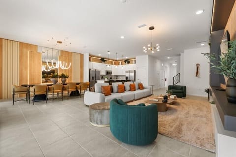 5609HighSeasDrive(2)