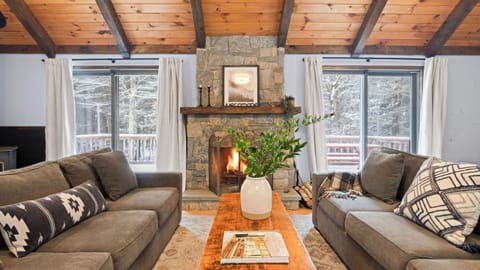 House (3 Bedrooms) | Front of property