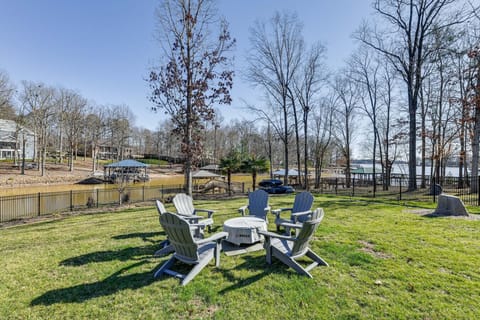 Adirondack Chairs | Peaceful Lake Views | Perfect for Evenings by the Fire